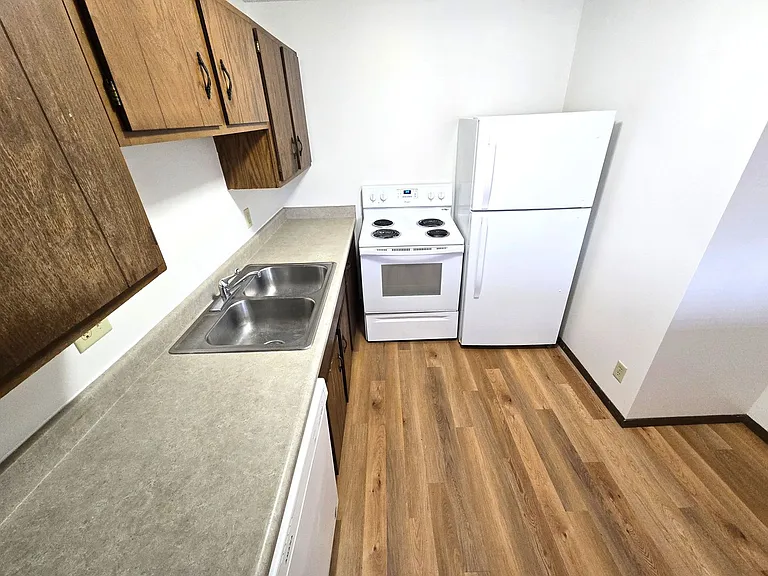 1113 B St — Photo 7
