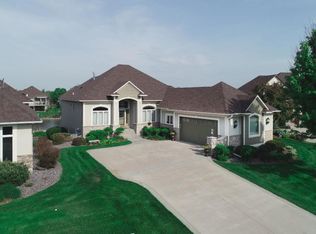 11825 Flanders Cir NE, Blaine, MN 55449