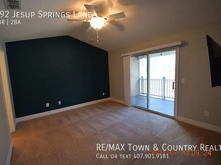 592 Jesup Springs Ln — Photo 14