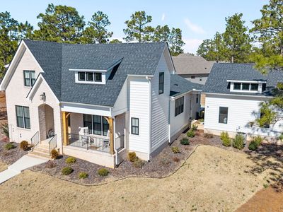 289 Carriage Park Drive, West End, NC, 27376