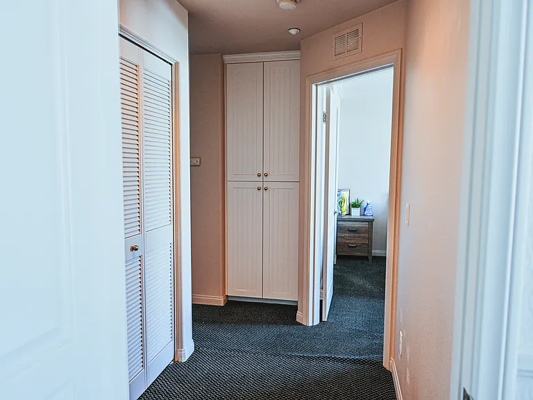 835 Harbor Cliff Way #286 — Photo 32