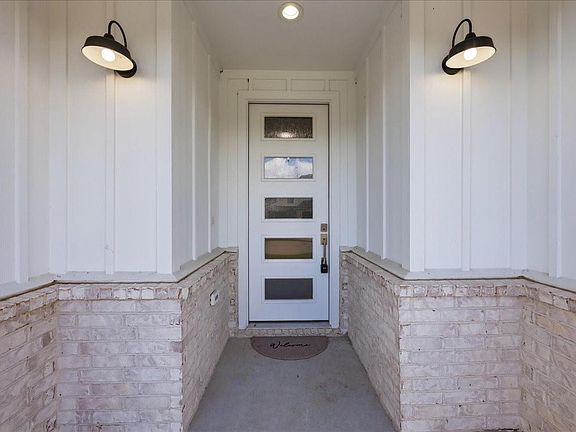 4th image of 4410 Emerlyn Ln