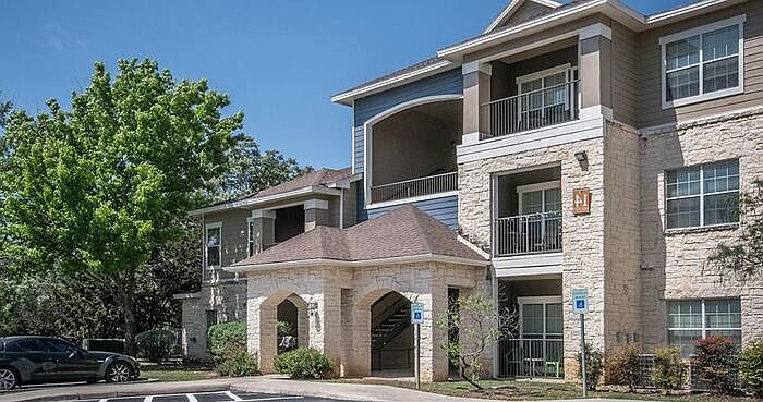 N Loop Rd Tree Texas 8910 N Loop Rd #B1-1604, San Antonio, TX 78216 | Zillow