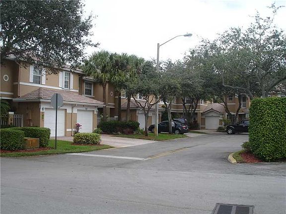 3rd image of 2892 NW 99th Terrace #2892