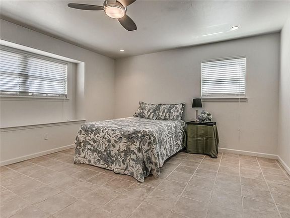 5th image of 1500 Woodland Way