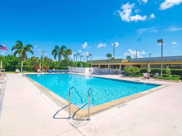 16 Vista Gardens Trail #105, Vero Beach, FL 32962