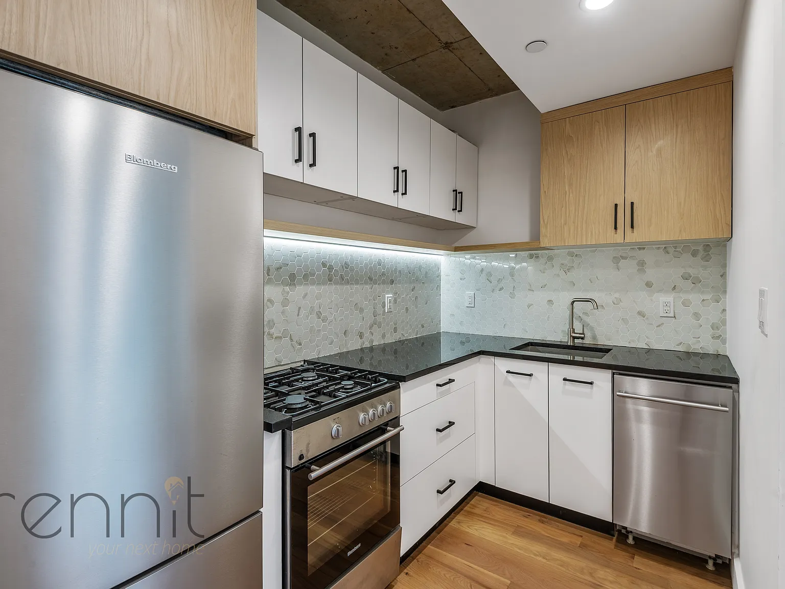 676 New York Avenue — Photo 3