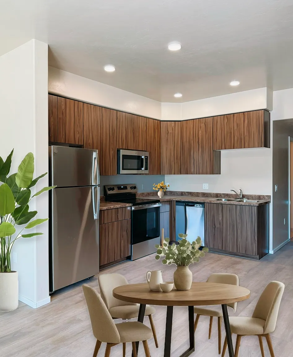 1 bed, 742 sqft, $1,350 — Photo 2