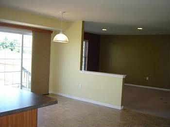 2nd image of 288 Cambridge Ln
