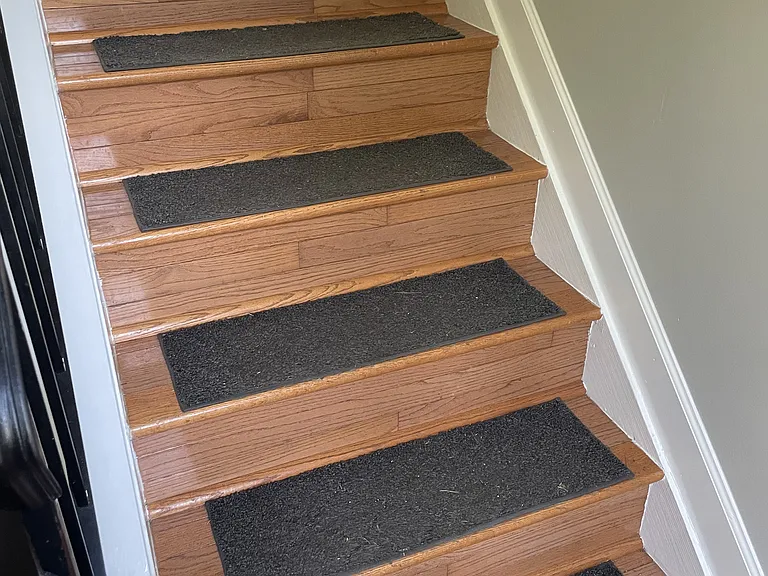 1239 Fairfax Ave — Photo 2