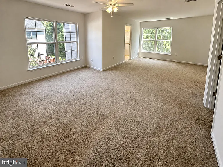 8646 Royal Worcester Ln — Photo 15