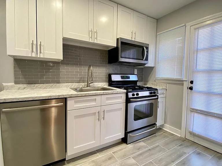3814 Glenarm Ave — Photo 3