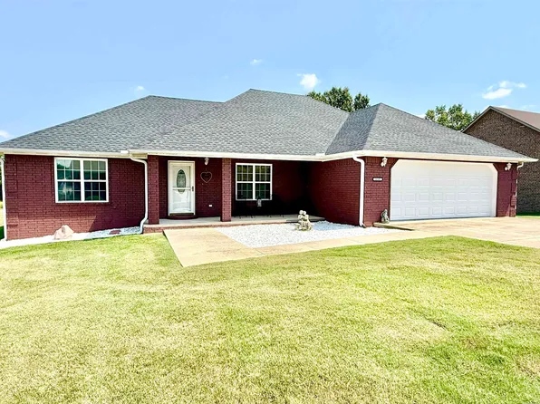 2105 N 8 1/2 St, Paragould, AR 72450