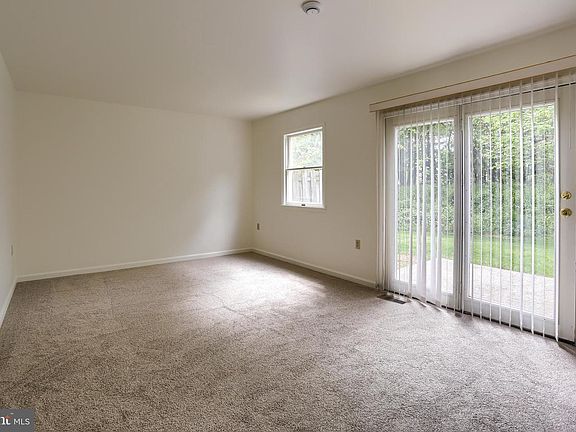 4th image of 1722 English Dr