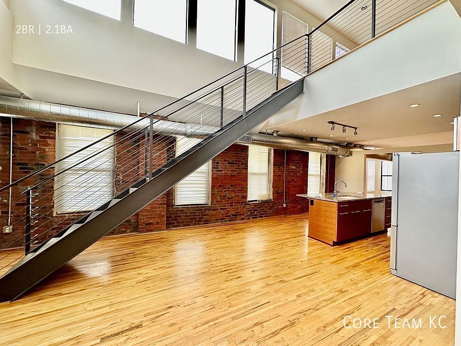 1st image of 1822 Washington St #2S