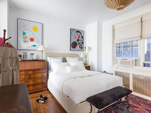 3rd image of 41 5th Ave APT 8F