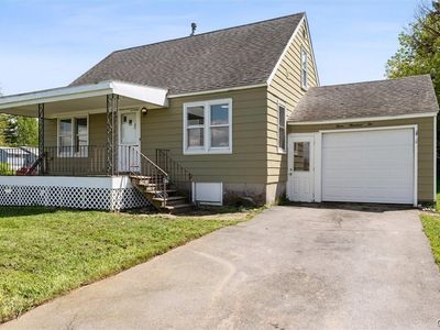 302 Hinsdale Rd, Syracuse, NY, 13211