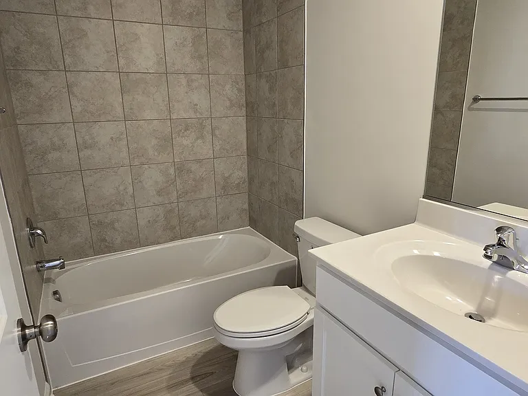 16001 Abelson Way — Photo 34