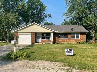 503 Western Hills Dr, Mahomet, IL