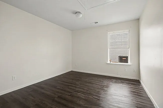3879 Foliage Dr — Photo 9