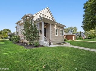 201 S Edward St, Mount Prospect, IL 60056