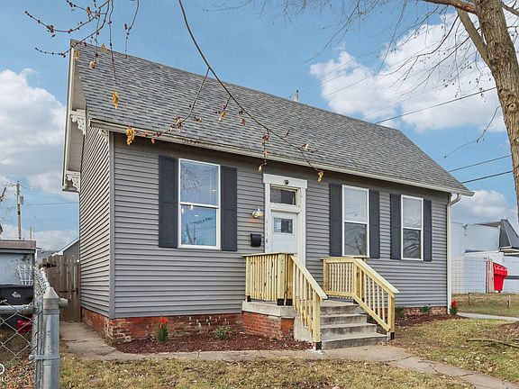 4th image of 1118 Villa Ave