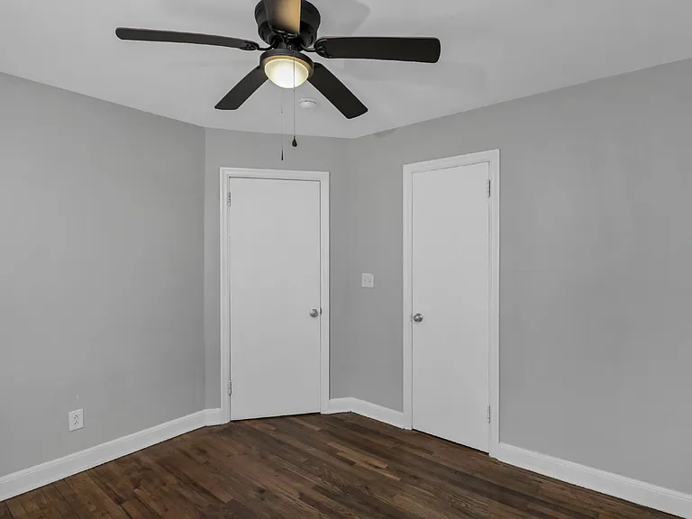 3300 Margrave Rd #B — Photo 17