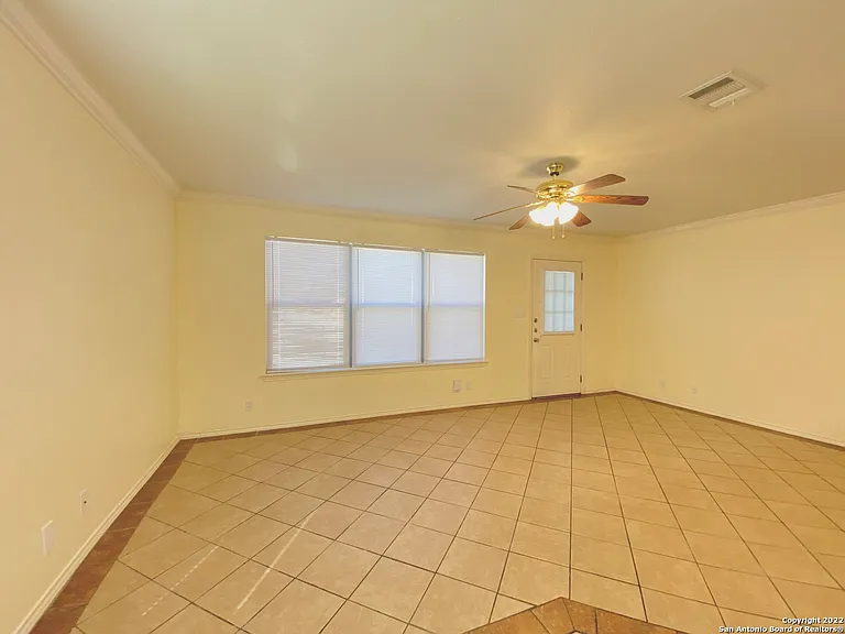 8017 Santa Catalina — Photo 4