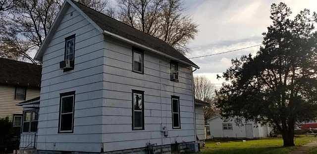 2nd image of 511 12th Ave