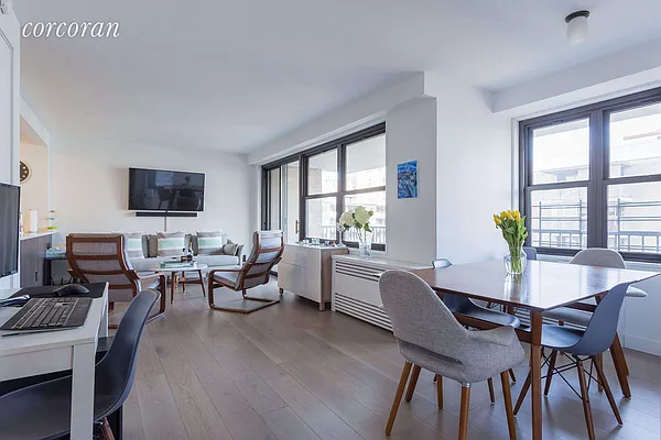 Rented by Corcoran | media 23