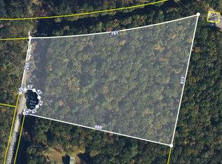 231 Cranberry Ridge Dr, Milford, PA 18337