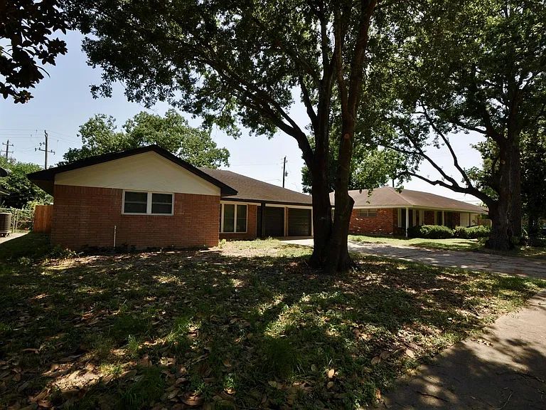 7634 Wynlea St — Photo 22