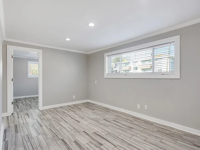 4303 Pearl St — Photo 3