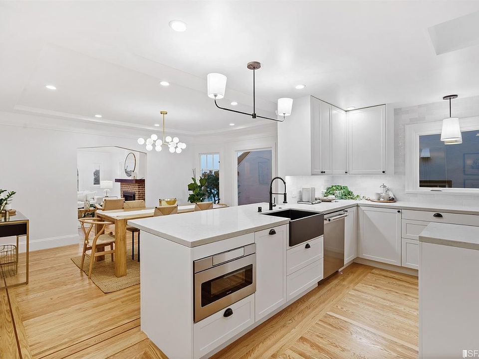 1st image of 81 Pinehurst Way