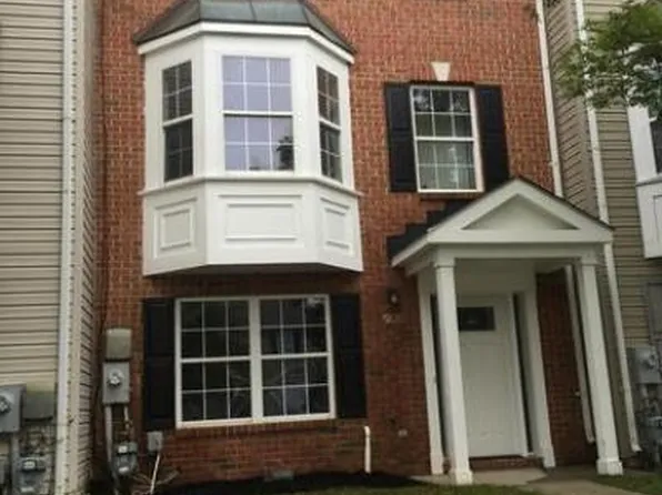 8702 Jarwood Rd, Baltimore, MD 21237