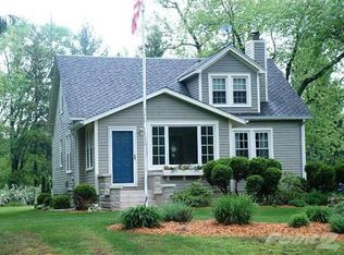 8341 East Rd, Lakeside, MI 49128