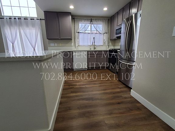 2nd image of 3136 Inlet Bay Ave