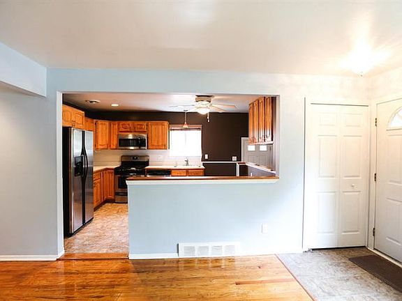 3rd image of 19467 Antago St