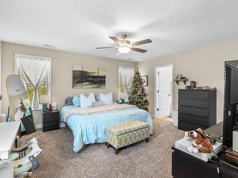 50 Basswood Ct — Photo 19