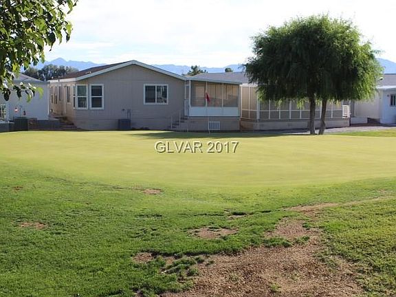 3rd image of 830 Montecito Dr