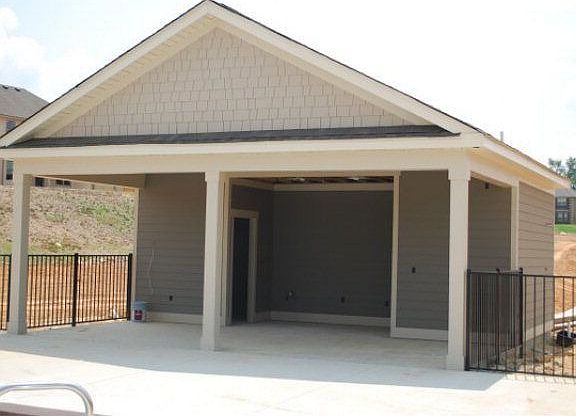 3rd image of 3062 Parkridge Dr