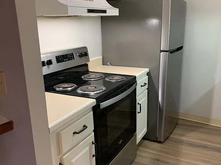 11 Capitol Ave #A — Photo 19