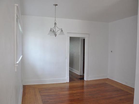 2nd image of 109 Sanborn Ave