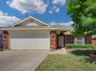 7404 Rock Garden Trl, Fort Worth, TX 76123