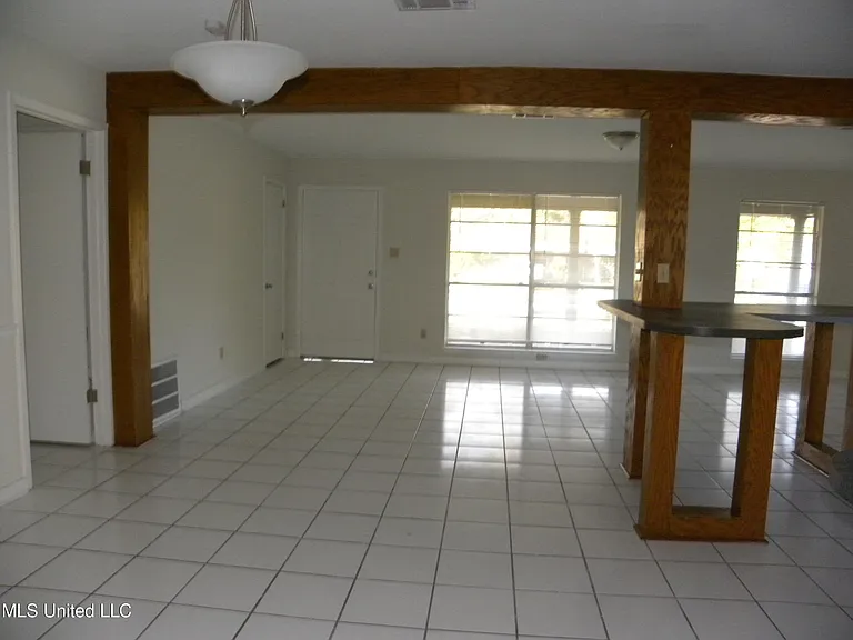 2507 Parkway Rd — Photo 12