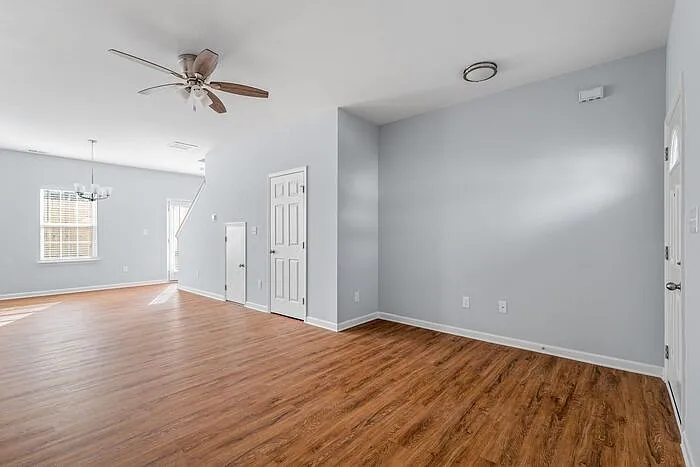 3420 Littlefield Way — Photo 5