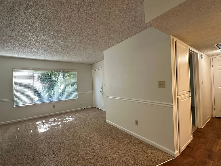 Northridge Terrace Apartments ~ A Hidden Gem! — Photo 32