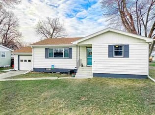 1111 Grant Ave, Norfolk, NE 68701