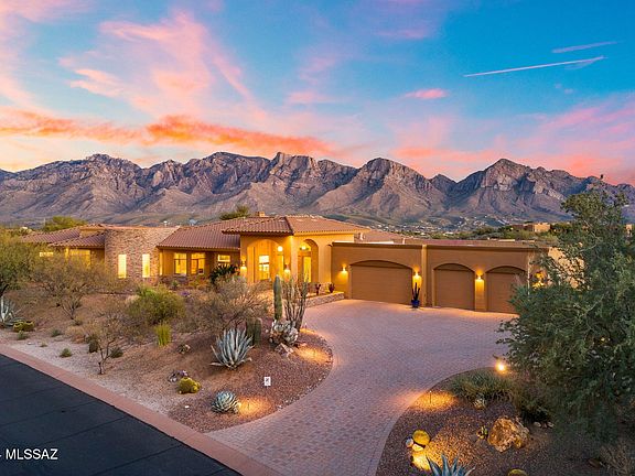 4th image of 585 W Red Mountain Pl