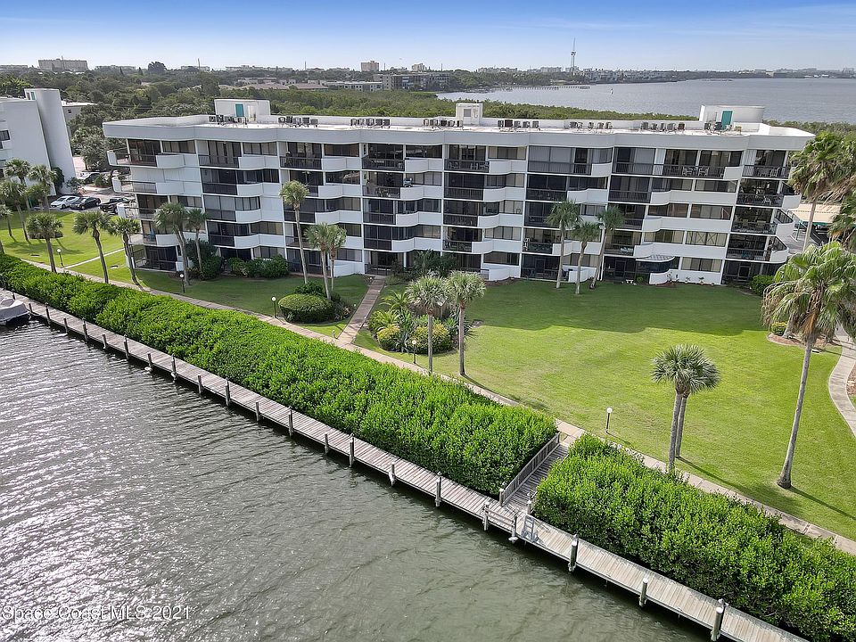 1st image of 300 Columbia Dr Unit 504-2
